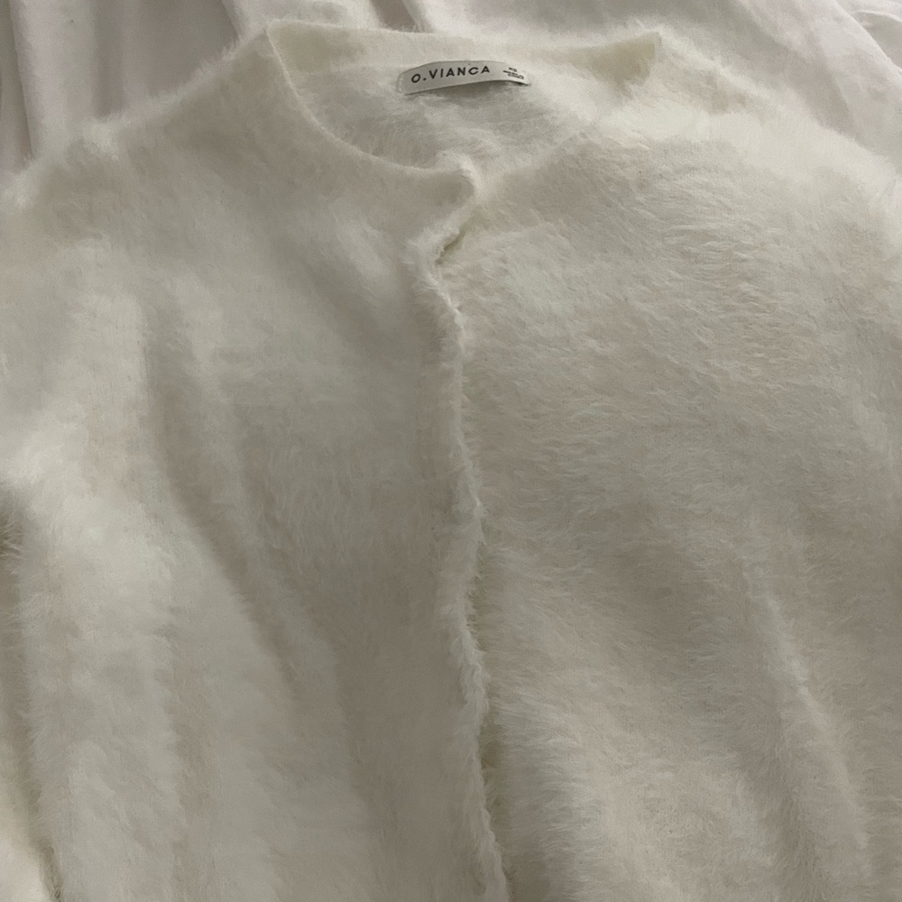 Cute boutique sweater